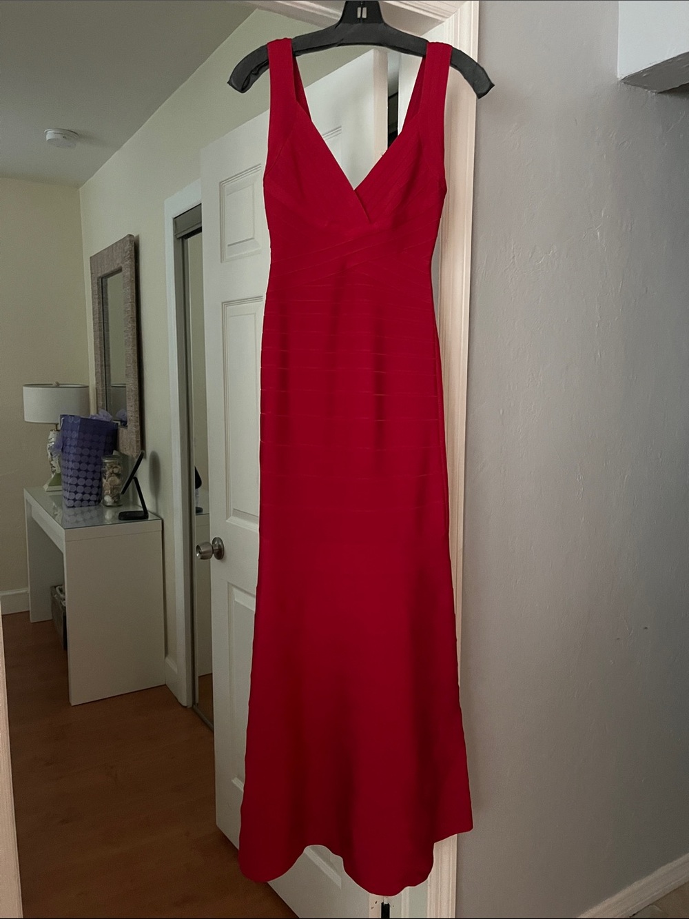 Herve Leger Red Sleeveless V-Neck Gown